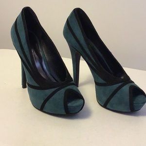 Jessica simpson heels